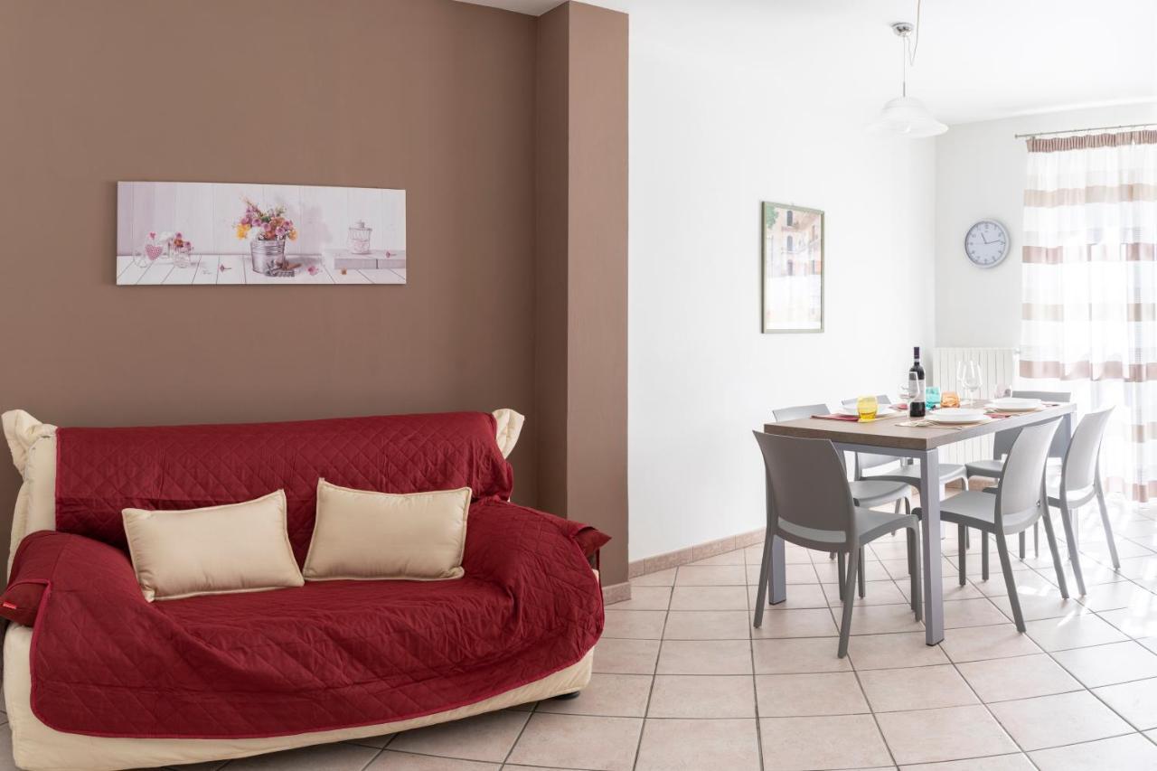 Appartement A 2 Passi Da Alba With 6 Beds à Rodello Extérieur photo